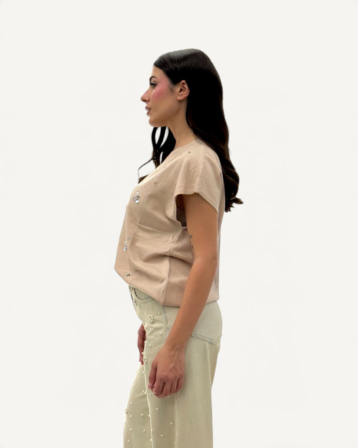 Koralline - Smanicato scollo a V con Applicazioni Beige