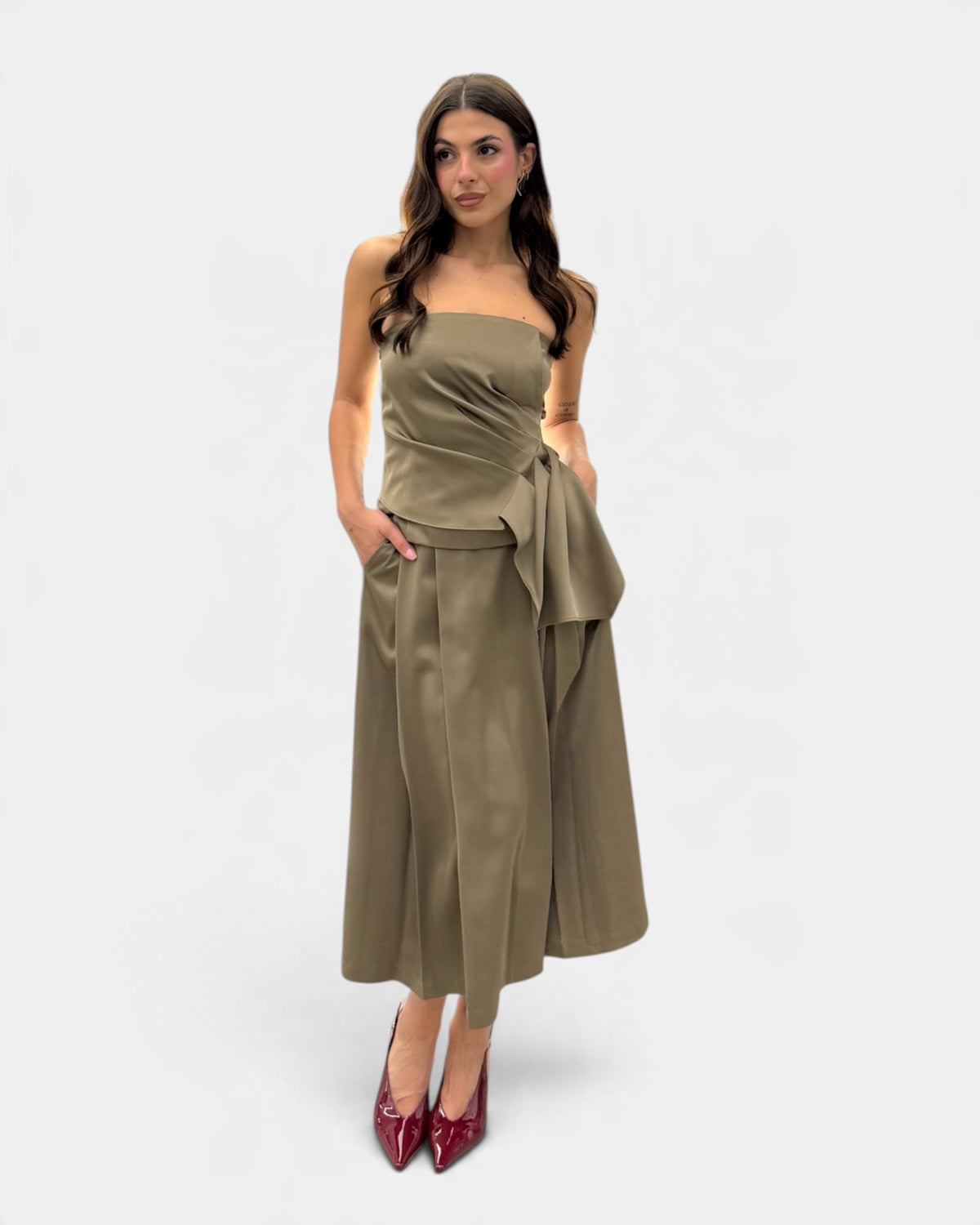 Koralline - Gonna Lunga a Pieghe in Raso Verde Militare