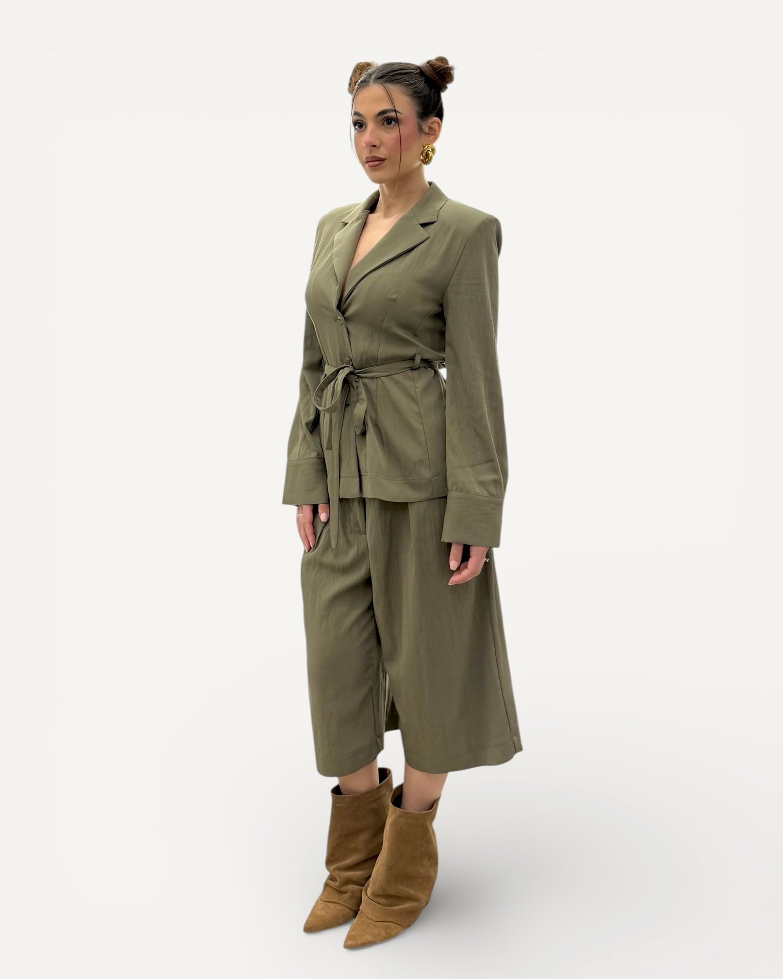 Kontatto - Bermuda Pences