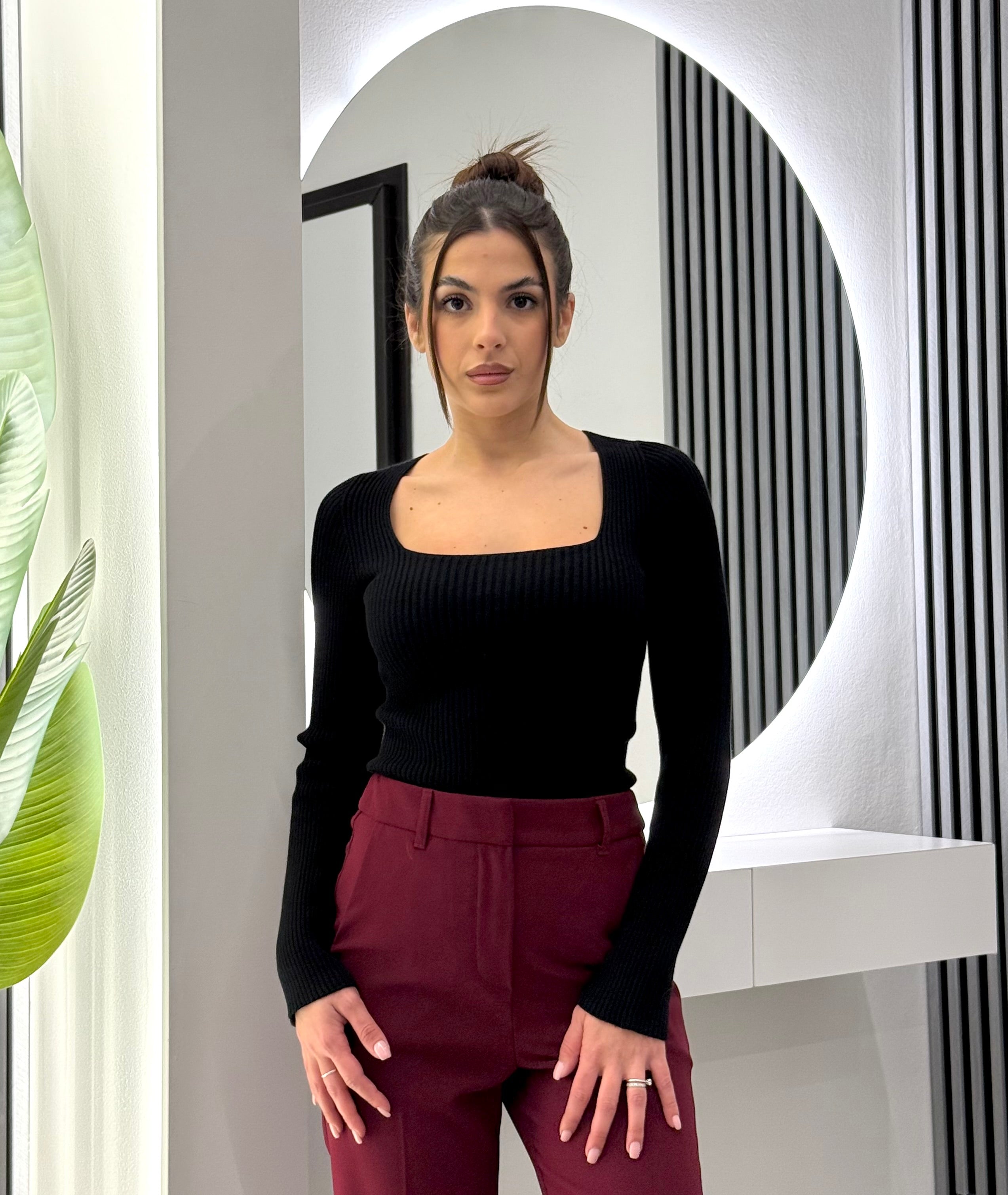 Kontatto - Maglia Scollo Quadro