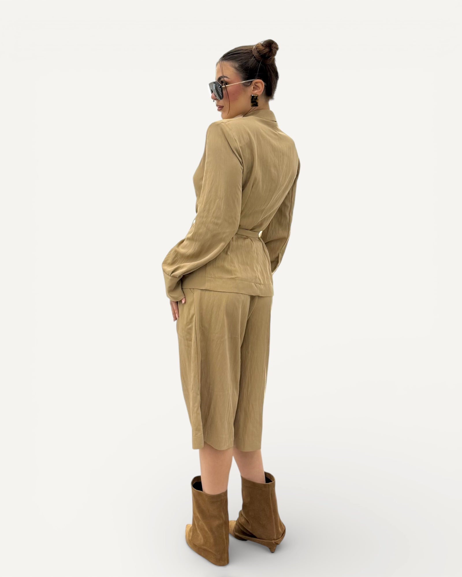 Kontatto - Bermuda Pences