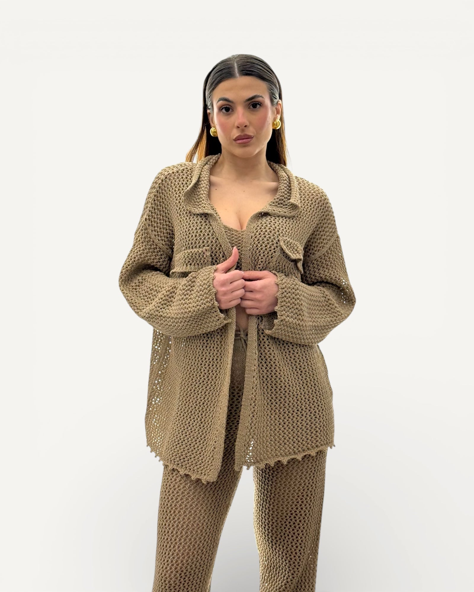 No Secrets - Cardigan in Crochet