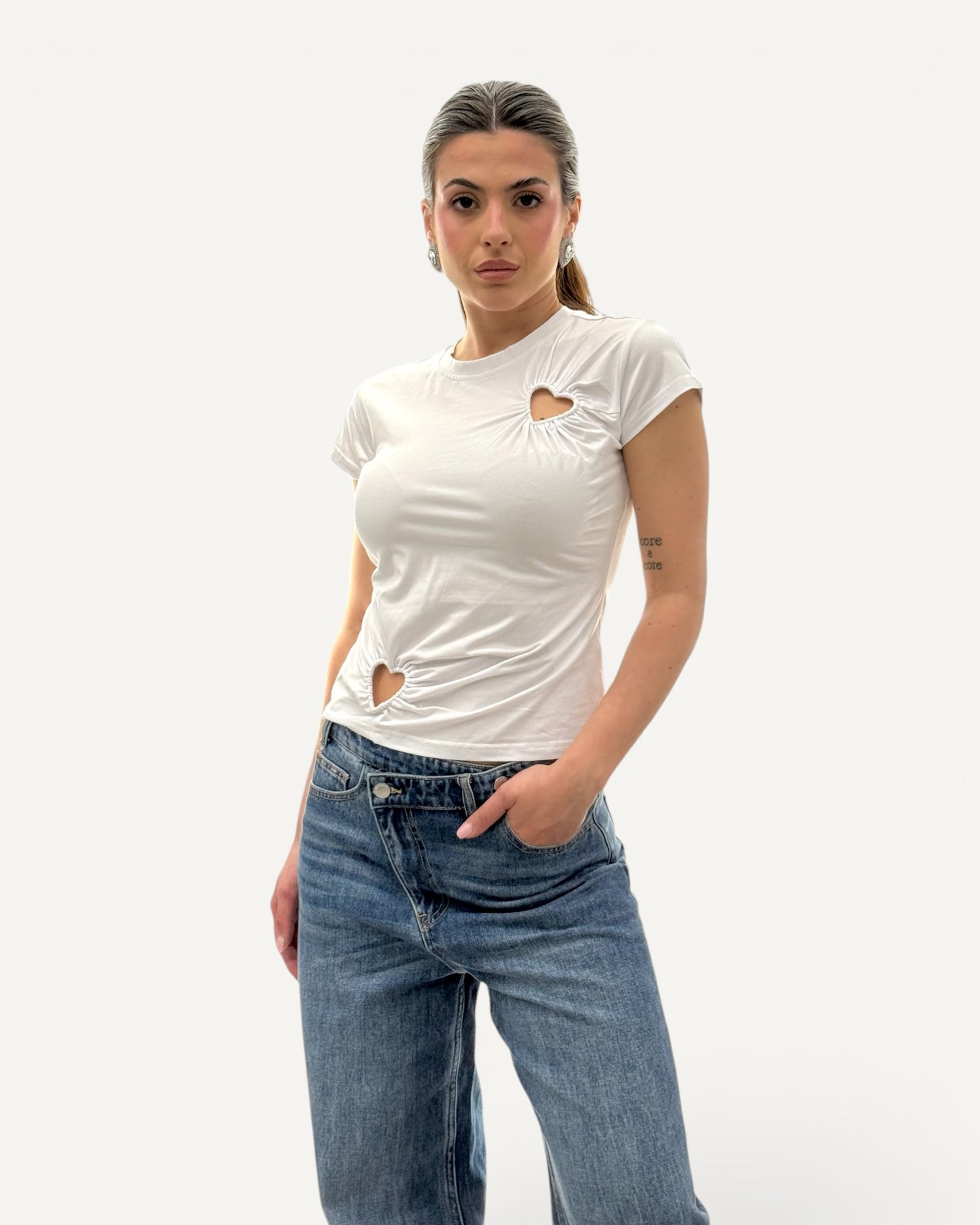 No Secrets - T-Shirt Bianca Cuori