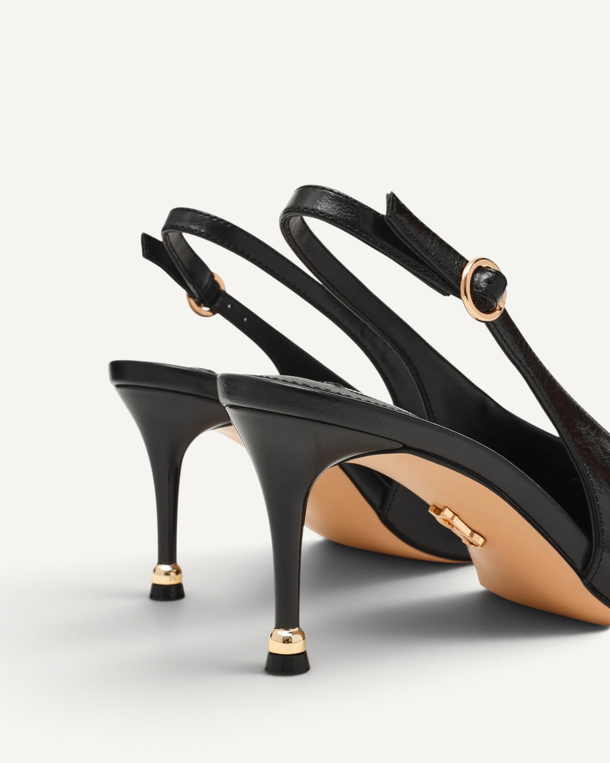 Steve Madden - Archway Décolleté Nero in Vernice