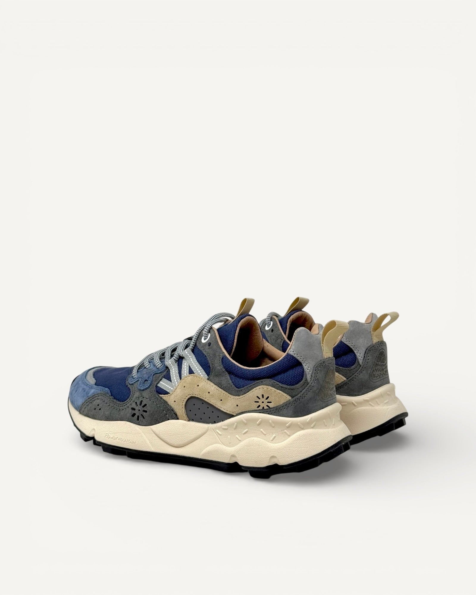 FlowerMountain - Yamano 3 Navy-Grey