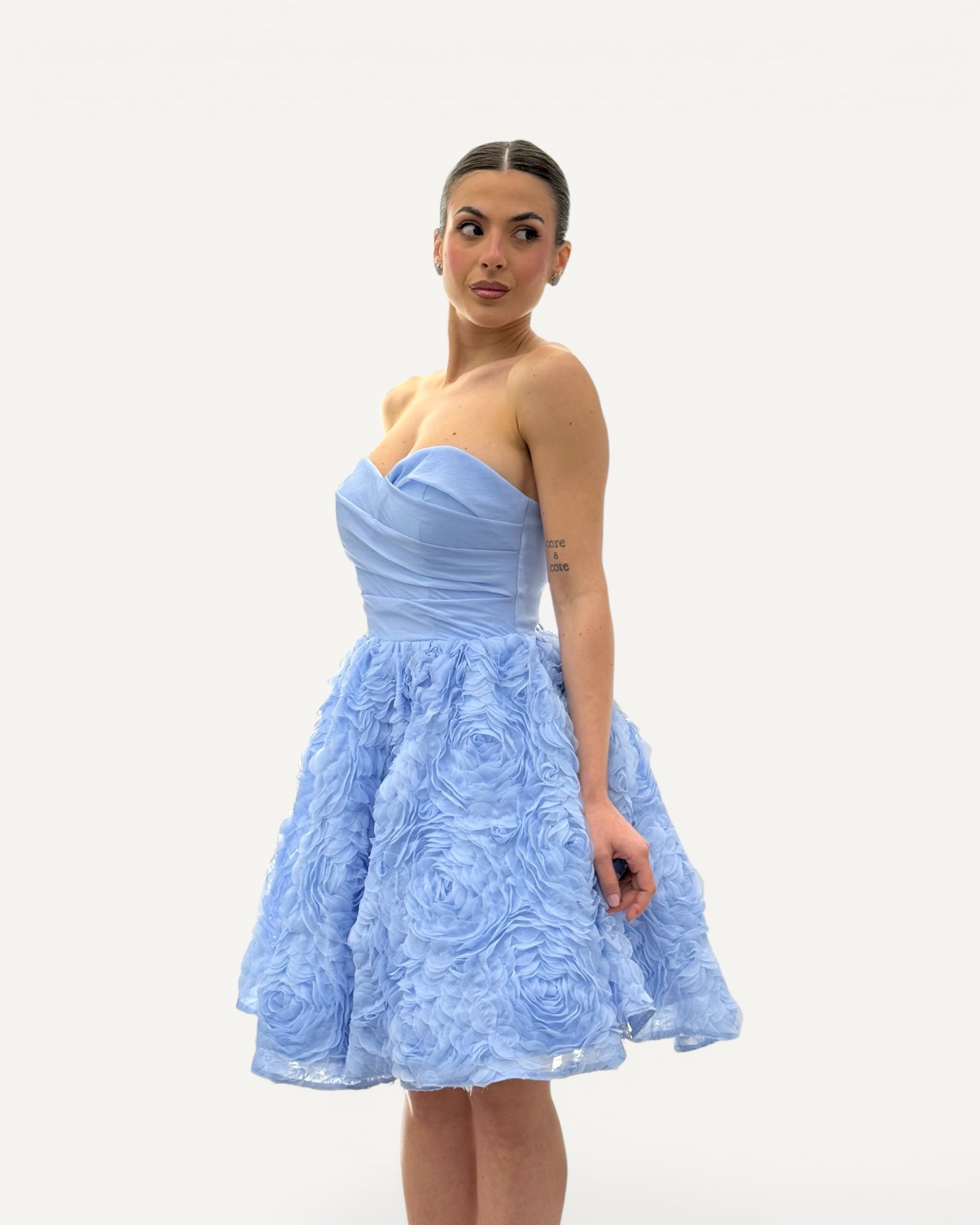 No Secrets - Abito Corto con Rose e Tulle