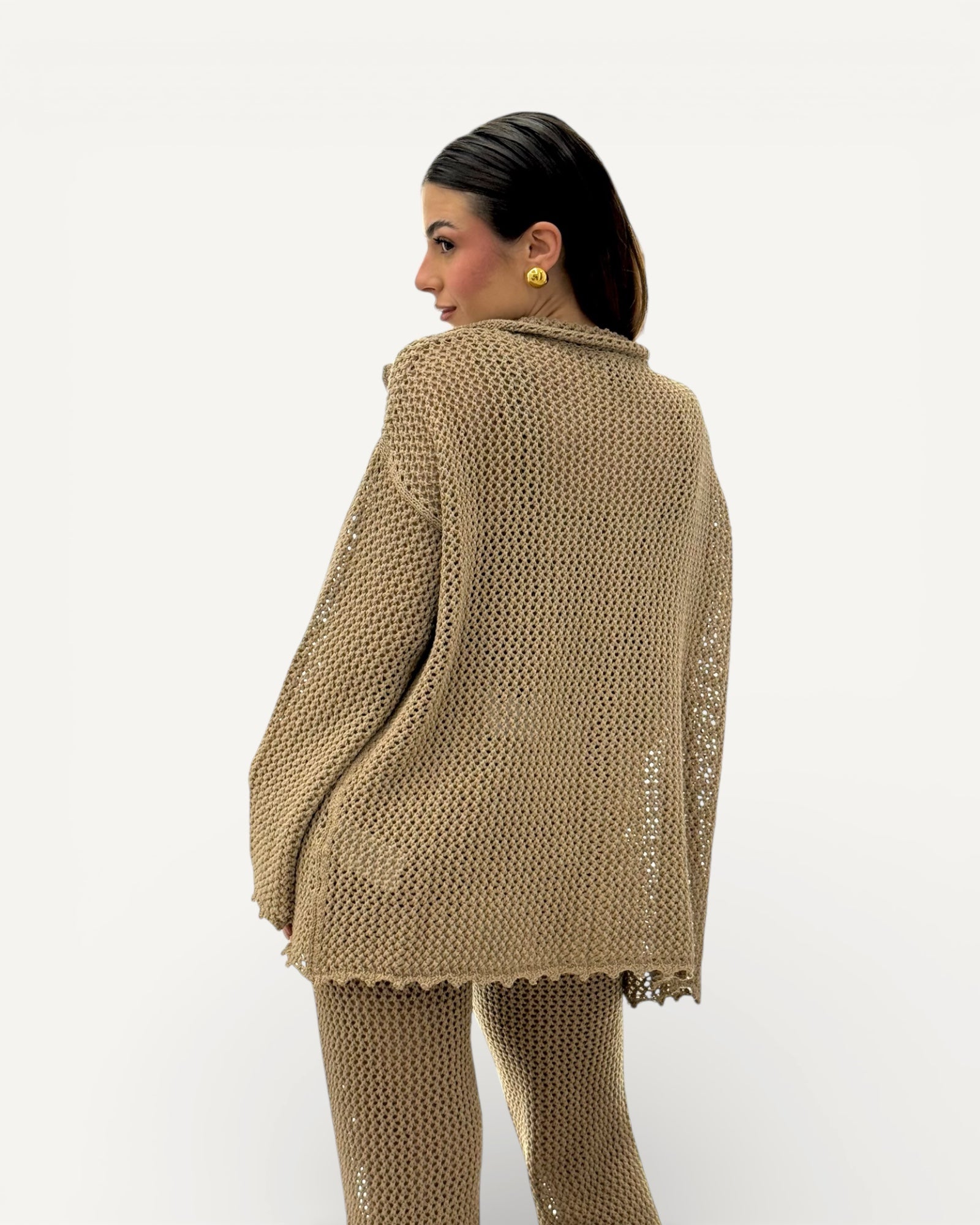 No Secrets - Cardigan in Crochet