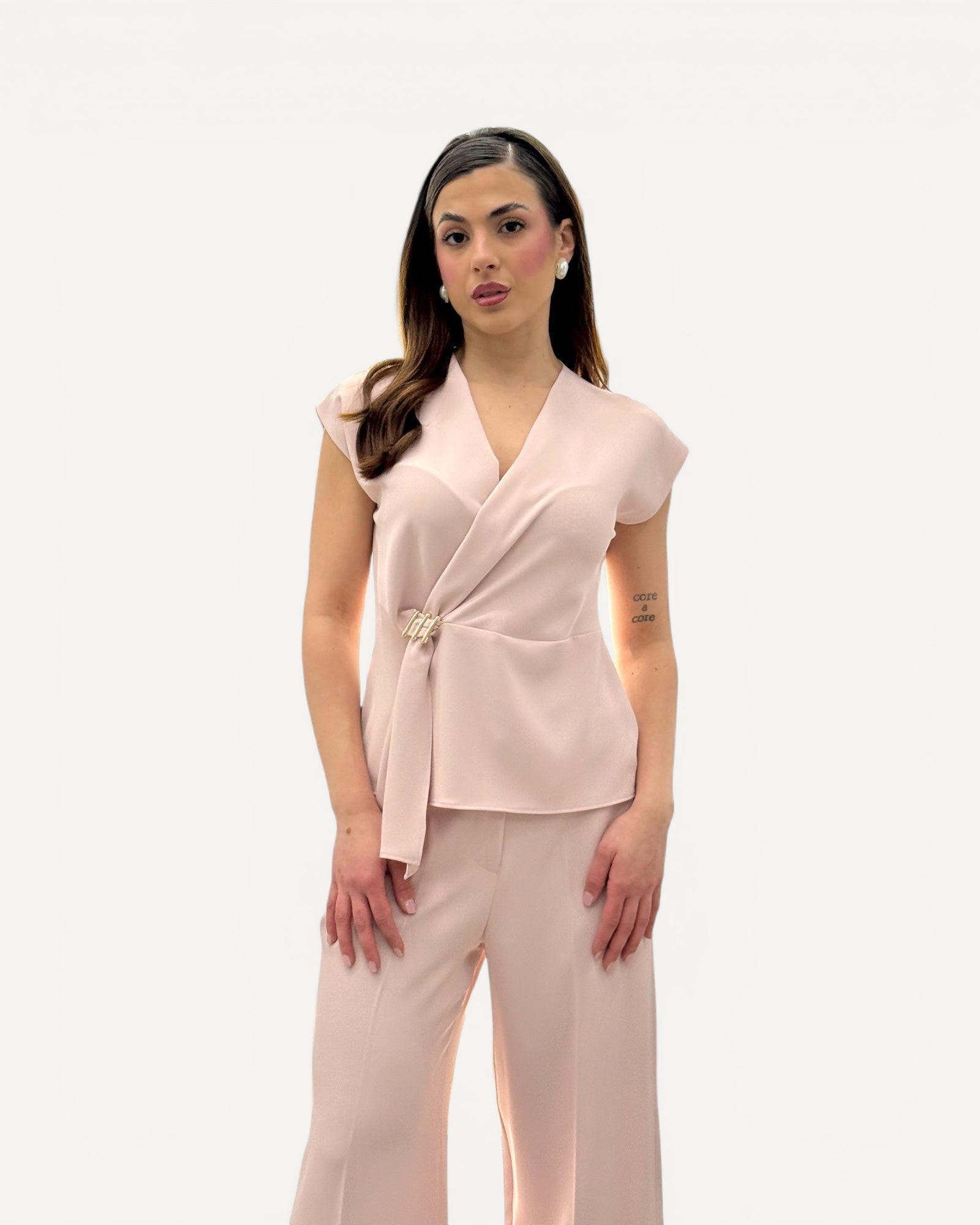 Hanita Couture - Blusa Accessorio Oro