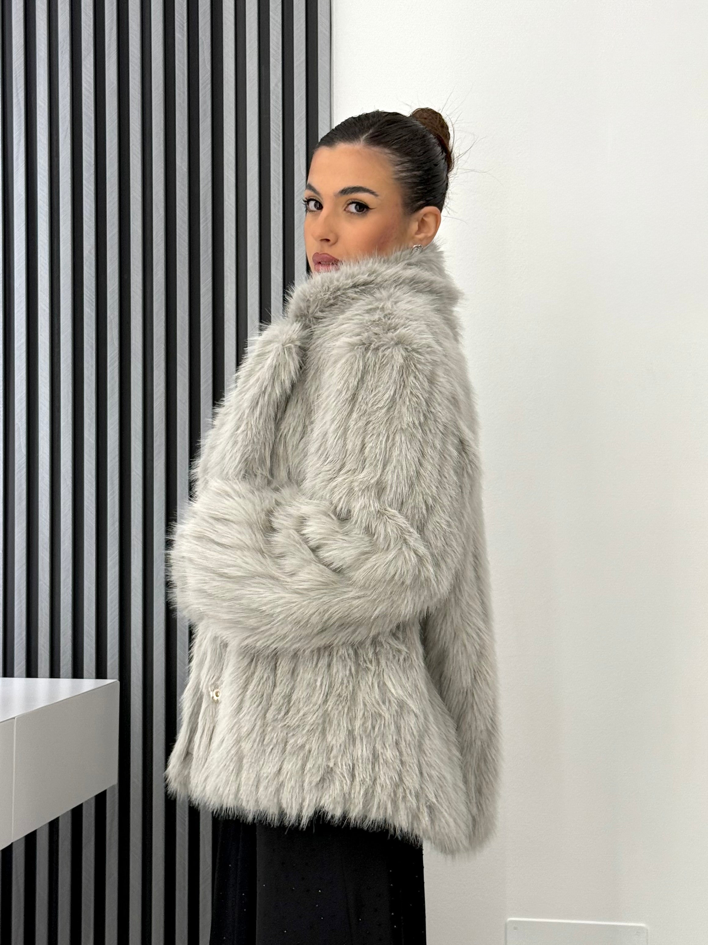 Alma Sanchez - Pelliccia Sailla