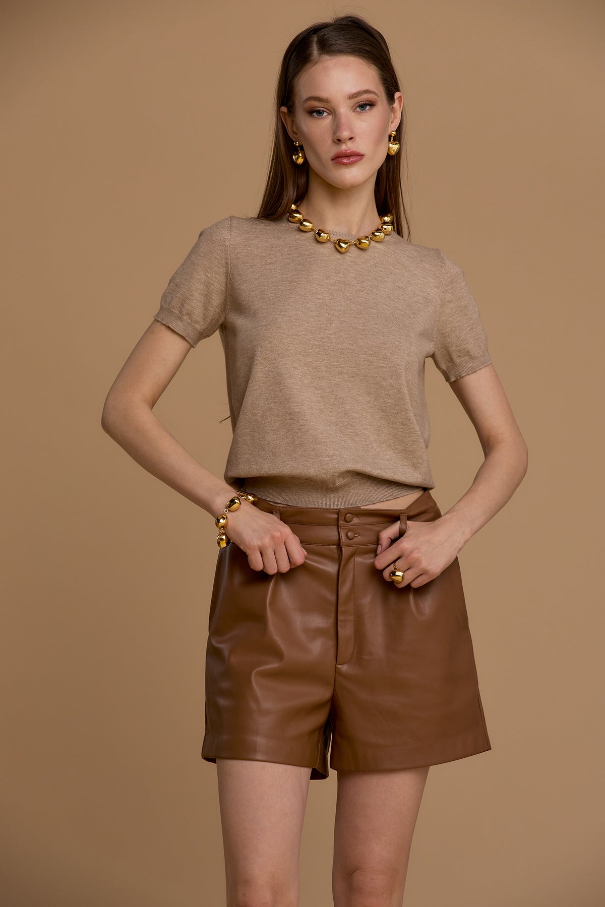 No Secrets - T-Shirt Maglia Base Mandorla