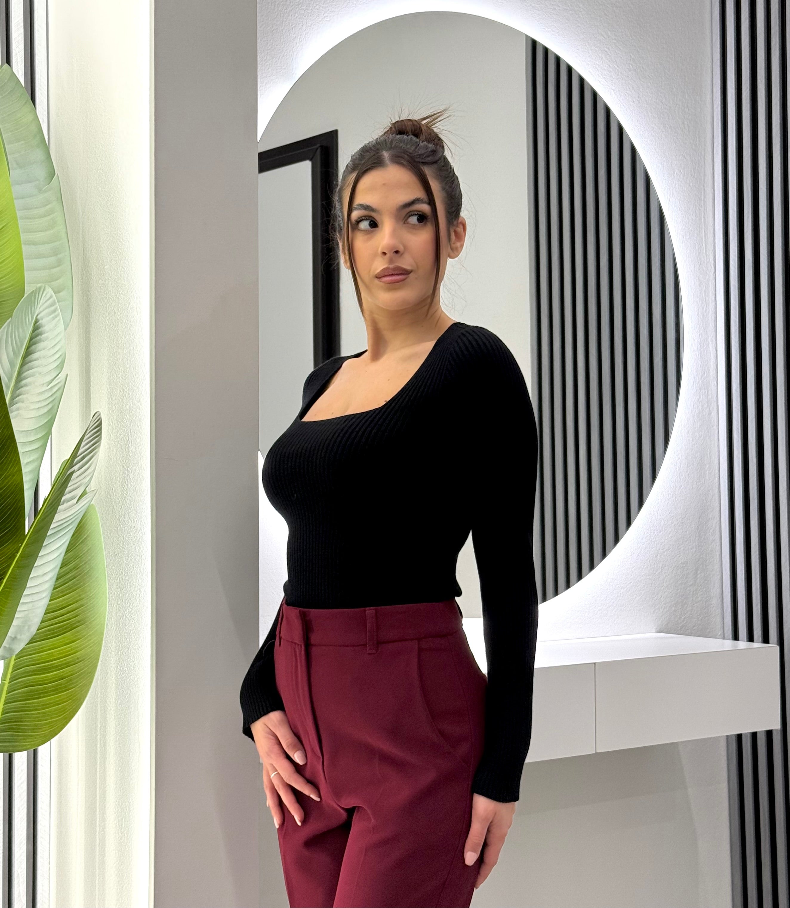 Kontatto - Maglia Scollo Quadro