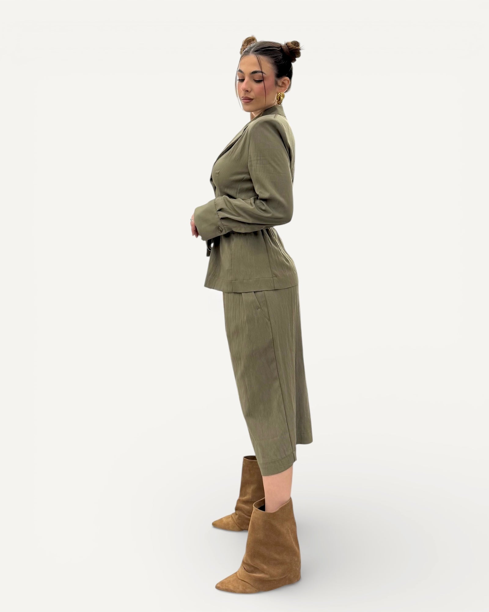 Kontatto - Bermuda Pences