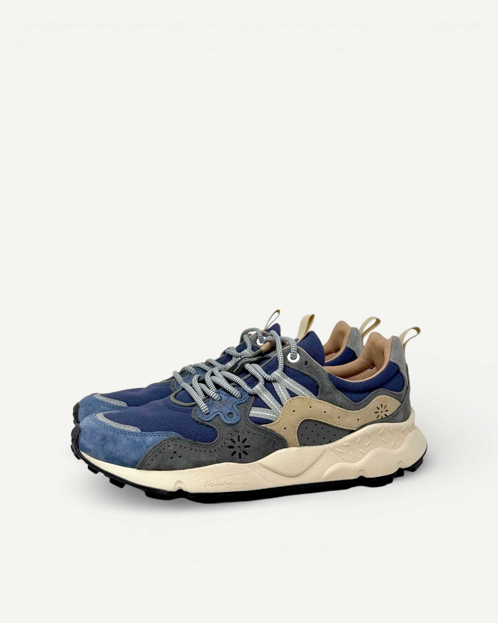 FlowerMountain - Yamano 3 Navy-Grey