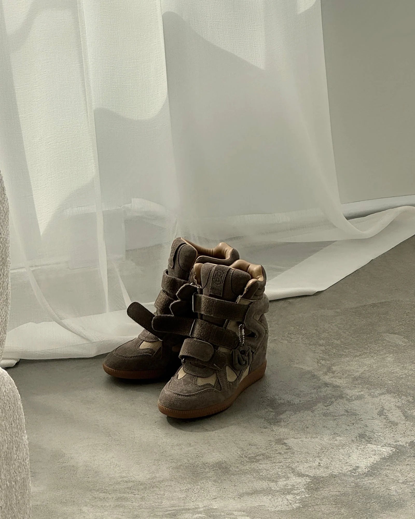 Steve Madden - Mavis Sneaker Taupe Suede