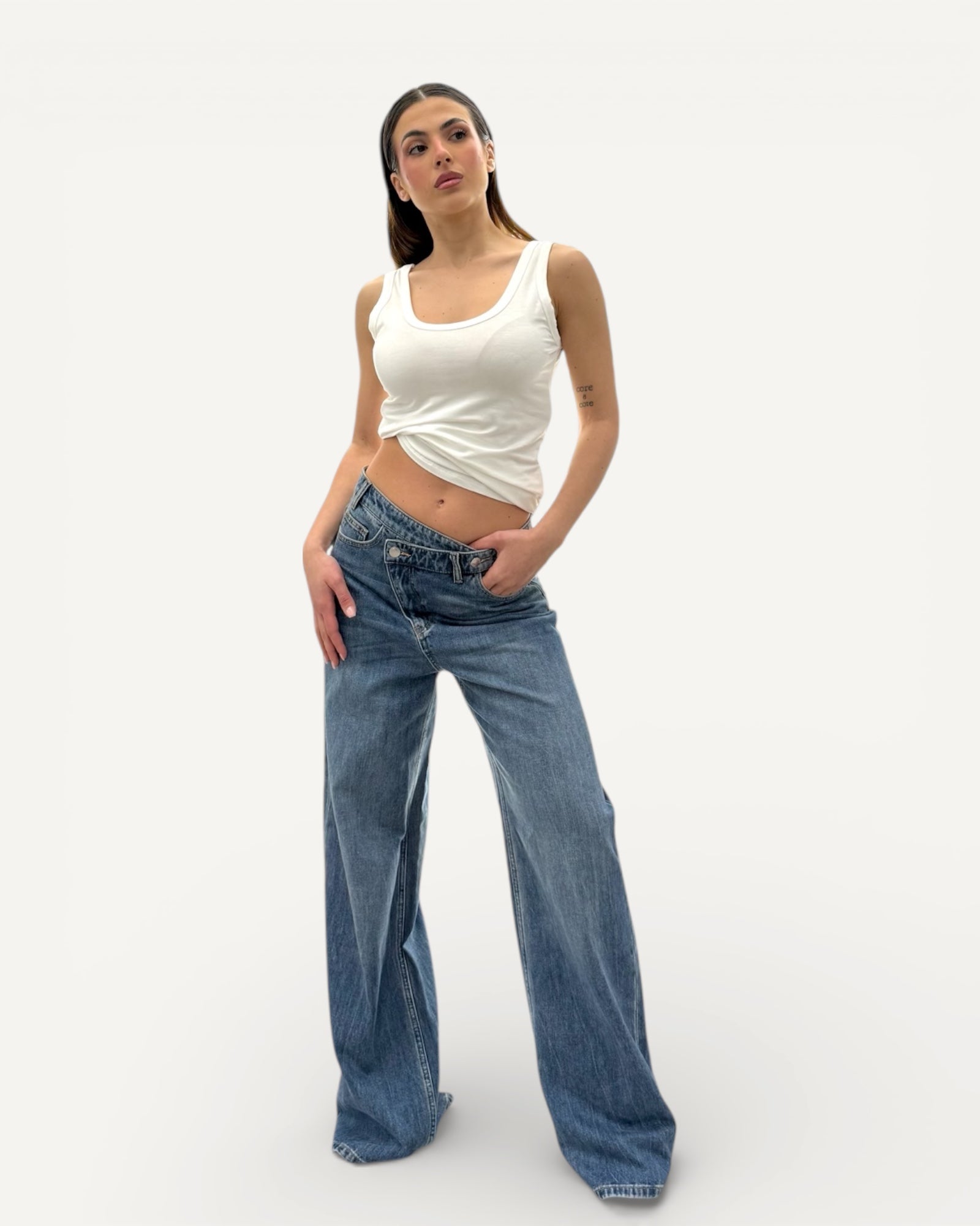 No Secrets - Jeans Cross Maxi Logo