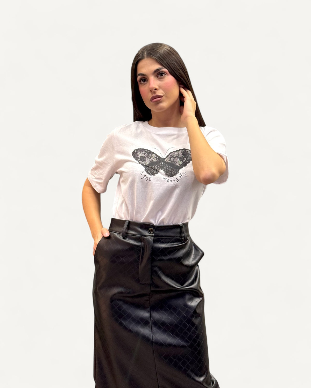 KikiSix - T-Shirt Maniche Corte con Stampa Farfalla Nera