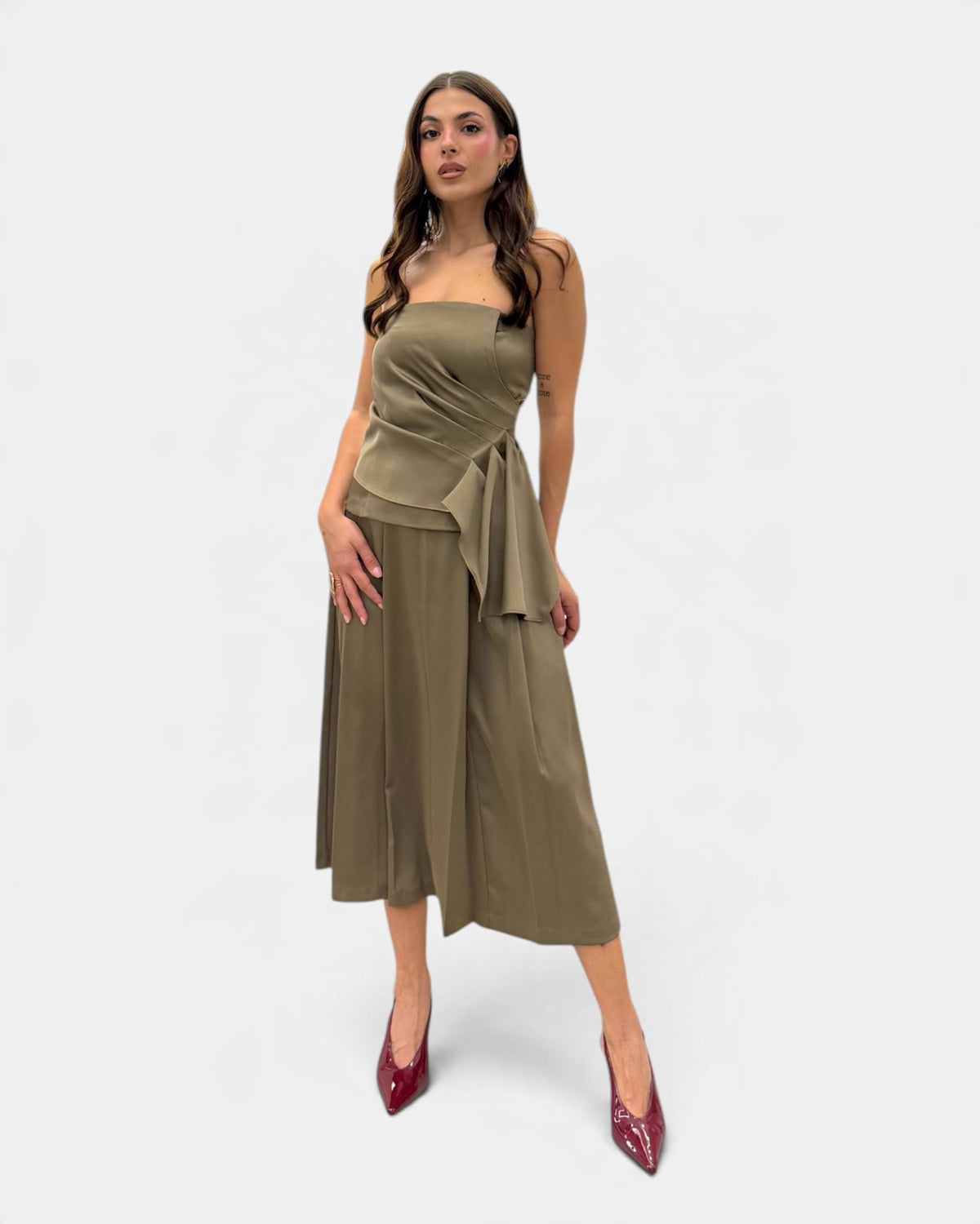 Koralline - Gonna Lunga a Pieghe in Raso Verde Militare