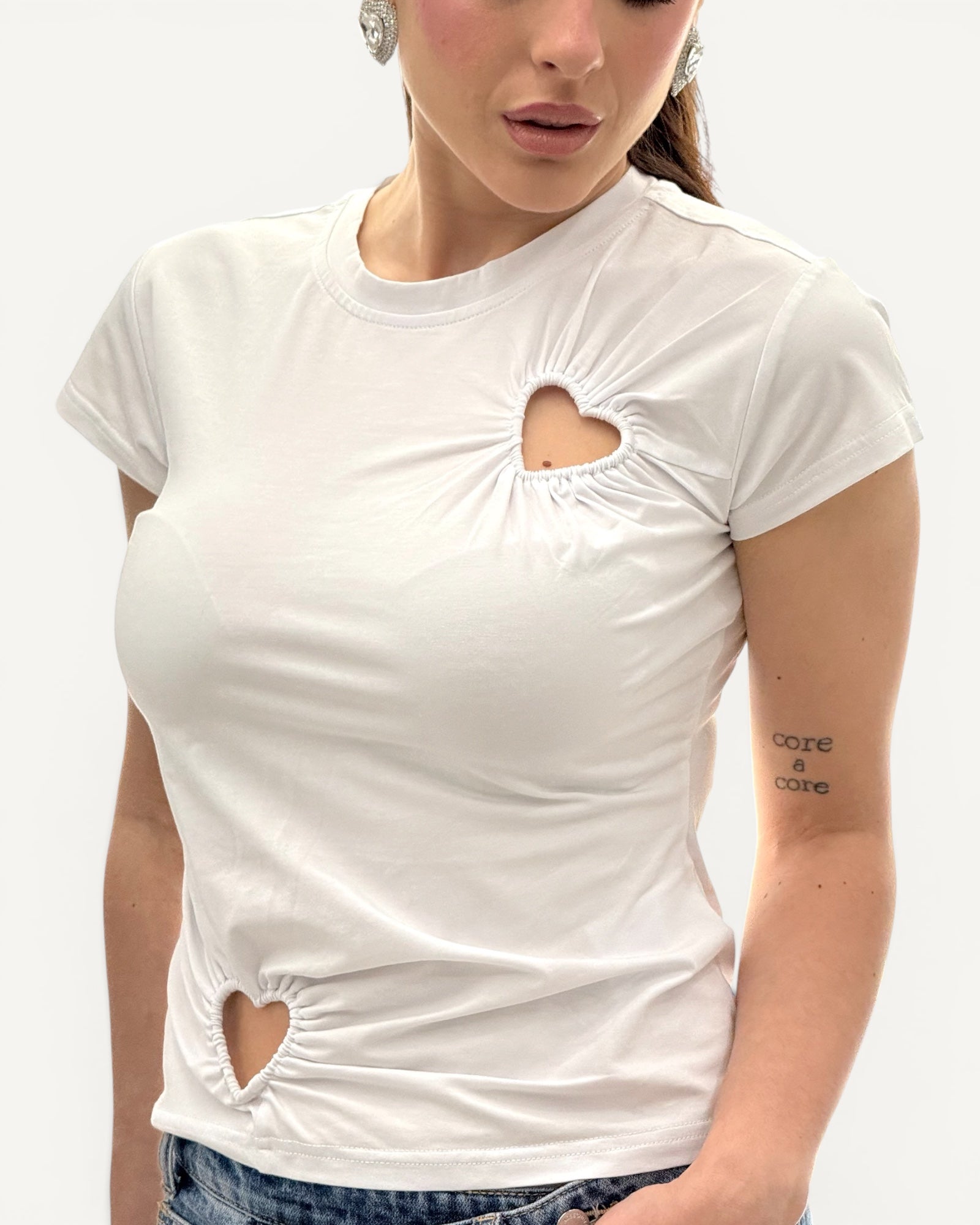 No Secrets - T-Shirt Bianca Cuori