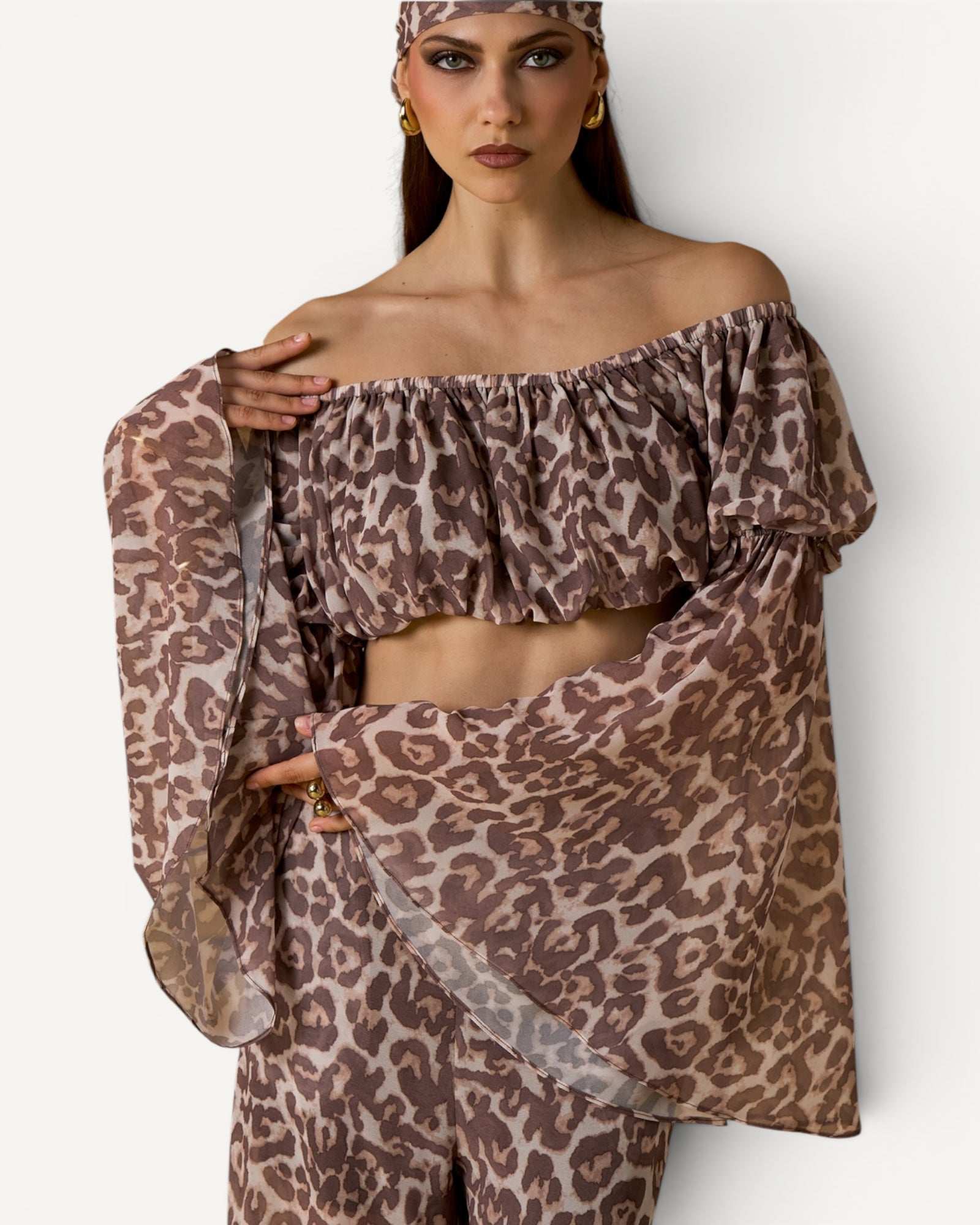 No Secrets - Blusa Crop Animalier