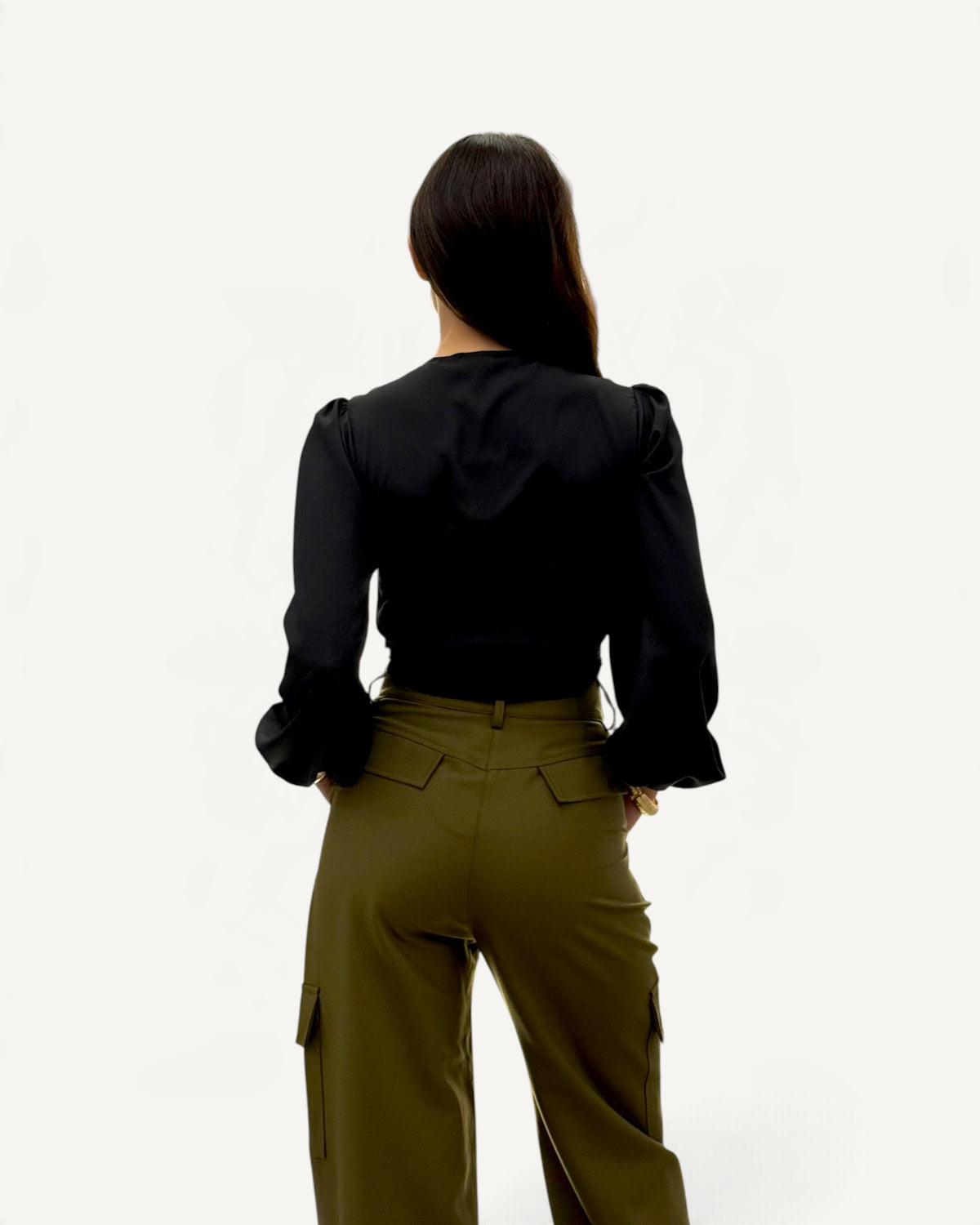Koralline - Blusa Incrociata Nera
