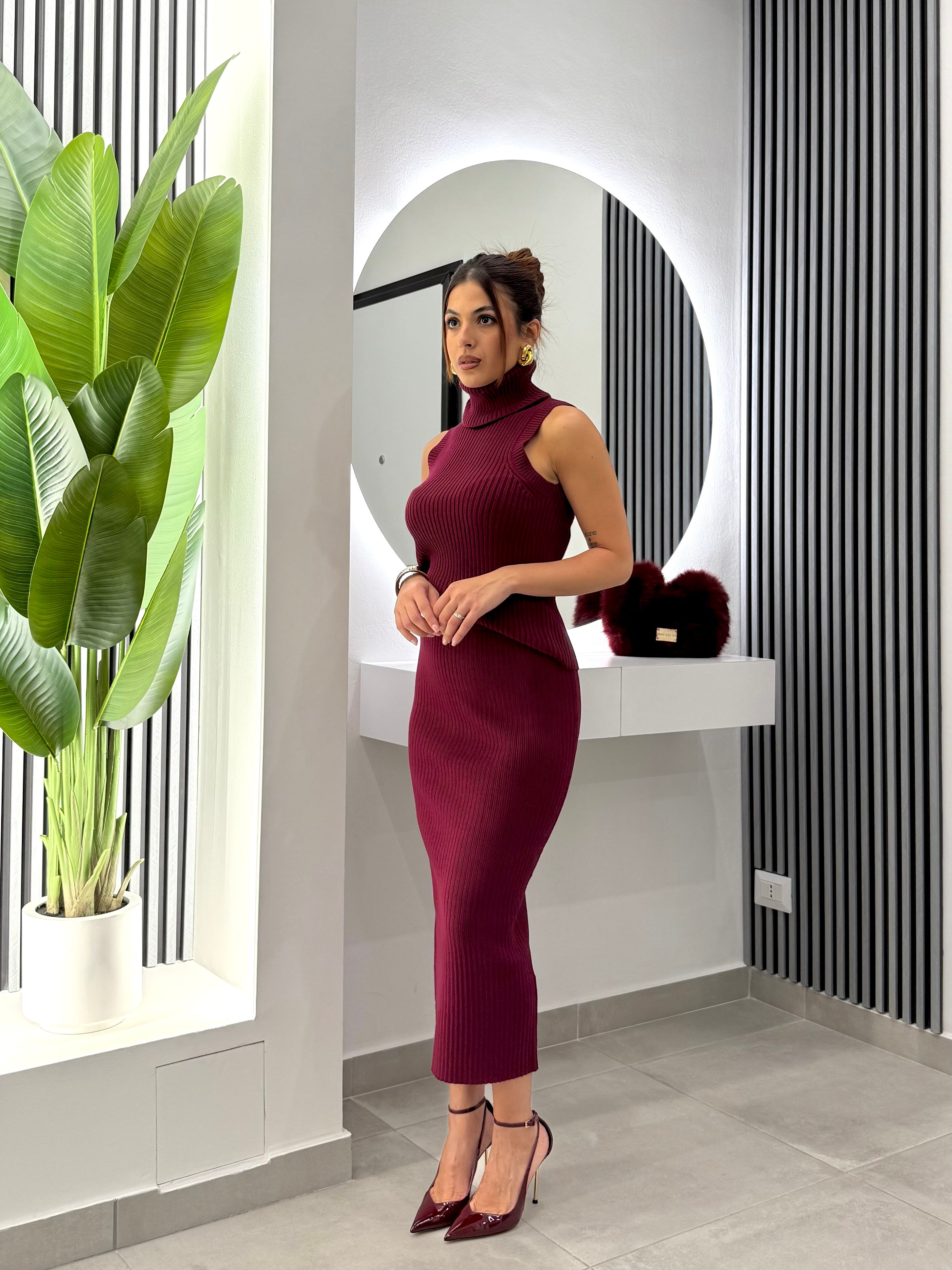 No Secrets - Set Maglia e Gonna Bordeaux