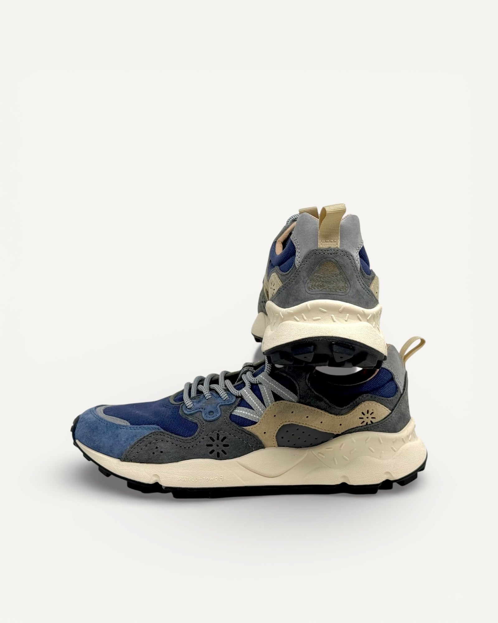 FlowerMountain - Yamano 3 Navy-Grey