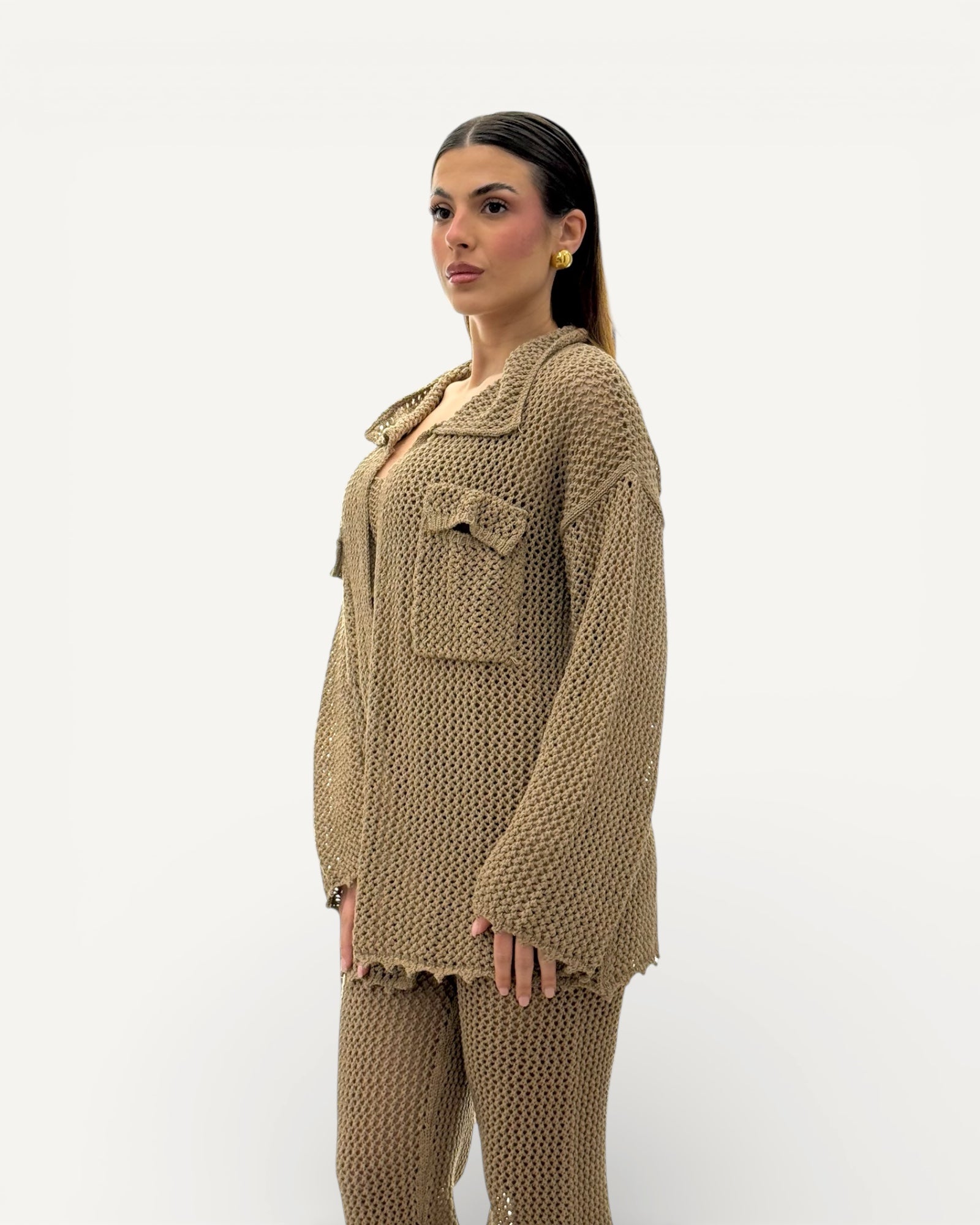 No Secrets - Cardigan in Crochet