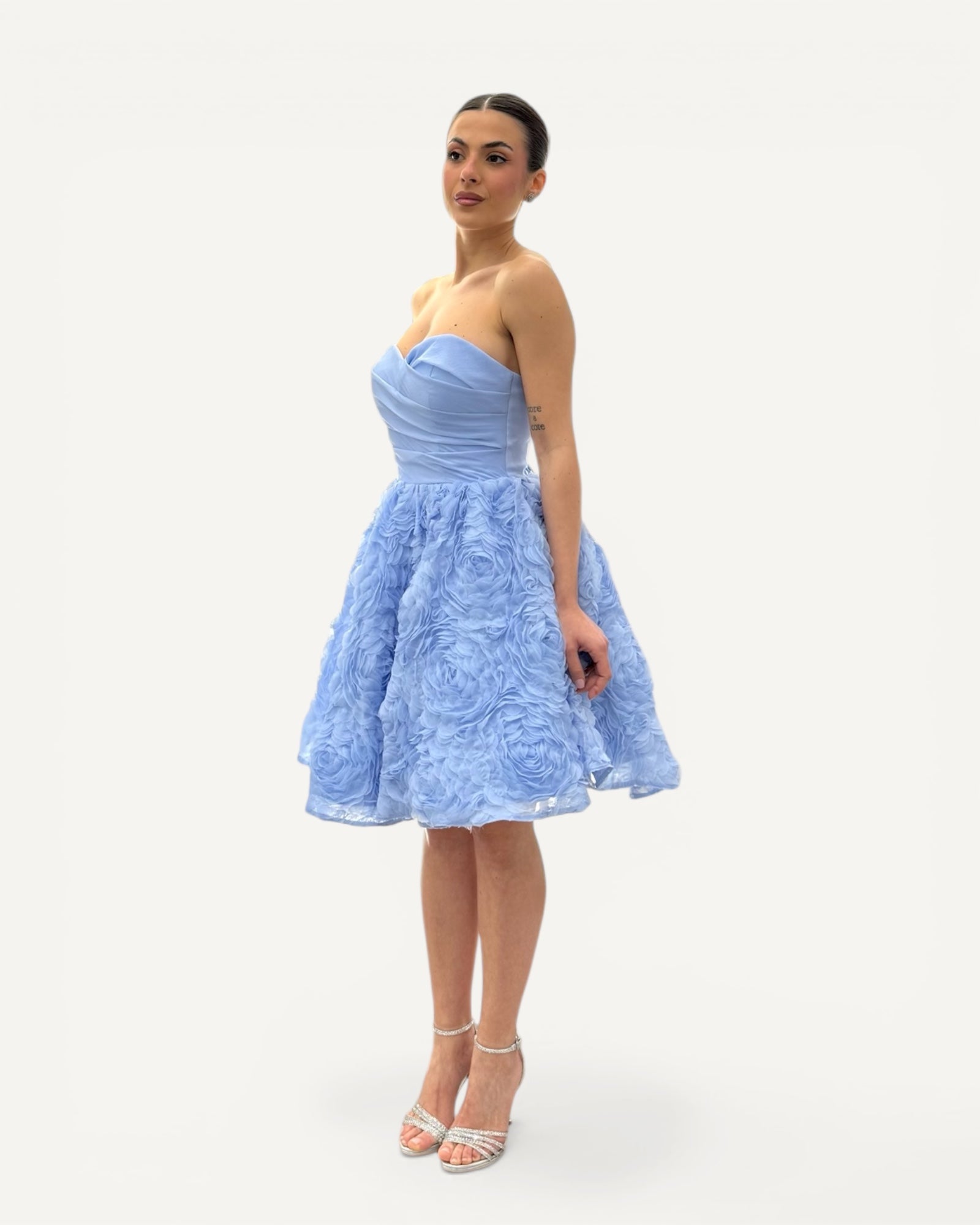 No Secrets - Abito Corto con Rose e Tulle