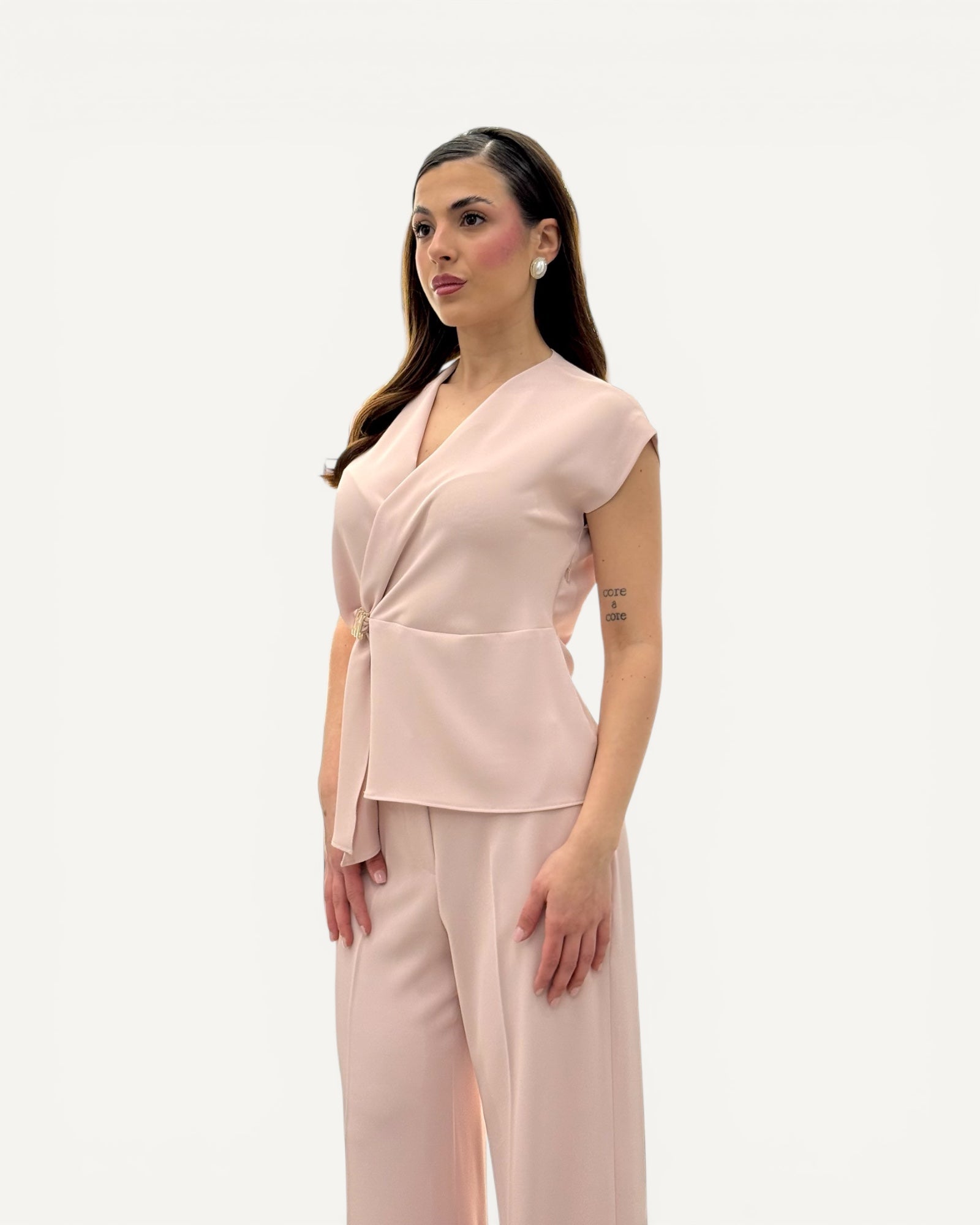 Hanita Couture - Blusa Accessorio Oro