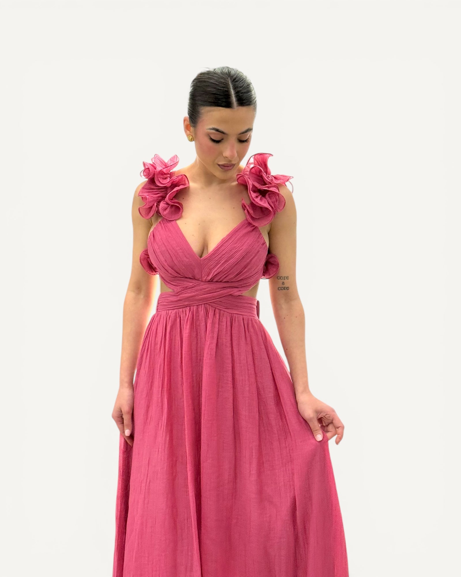 No Secrets - Abito Lungo Volant Sulle Spalle