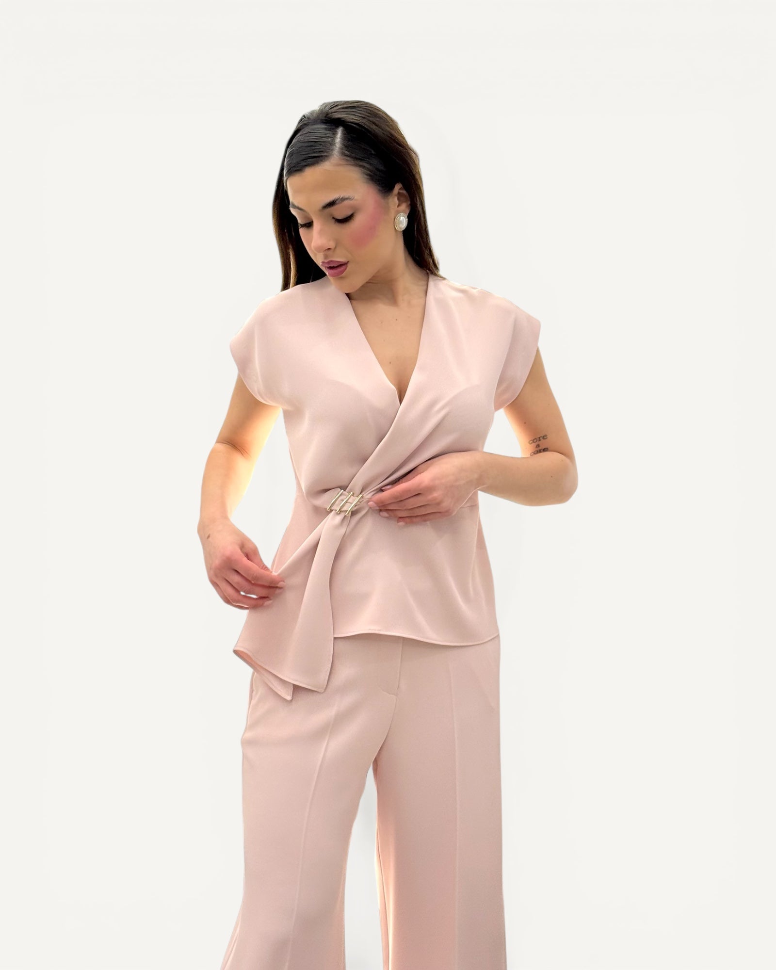 Hanita Couture - Blusa Accessorio Oro