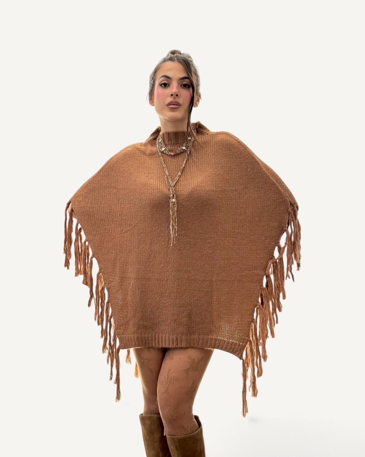 Koralline - Poncho con frange nocciola