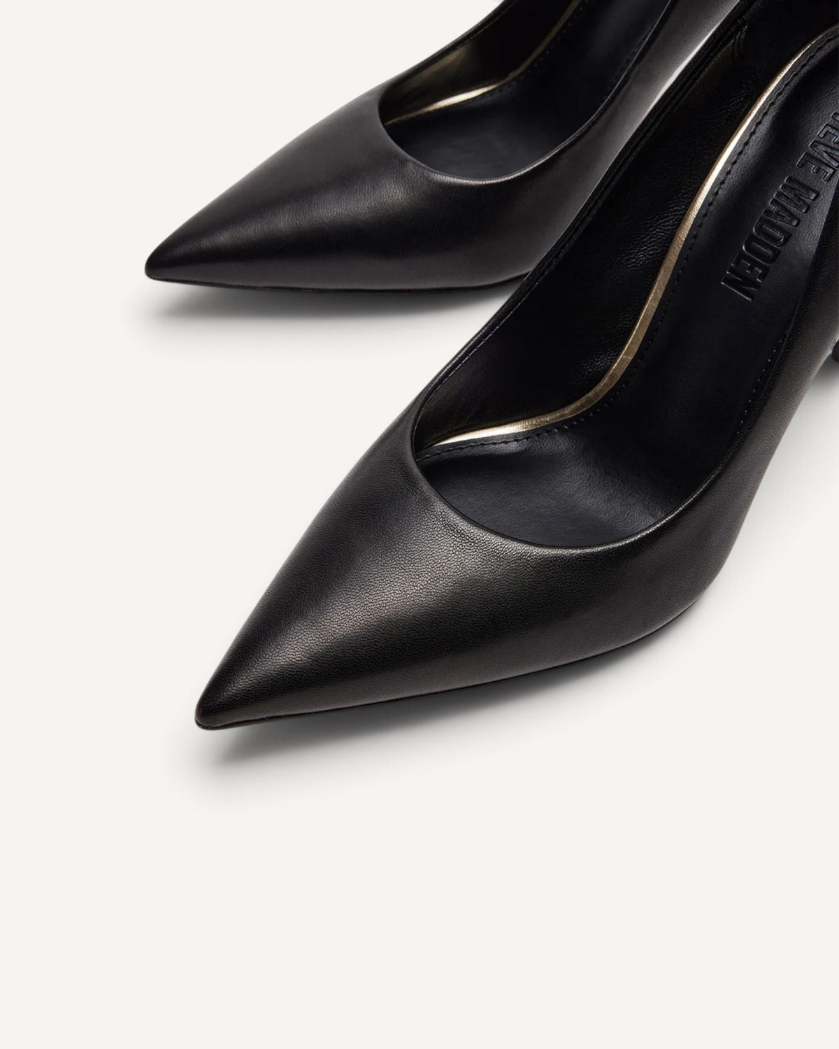 Steve Madden - Thrive Décolleté Nero in Pelle