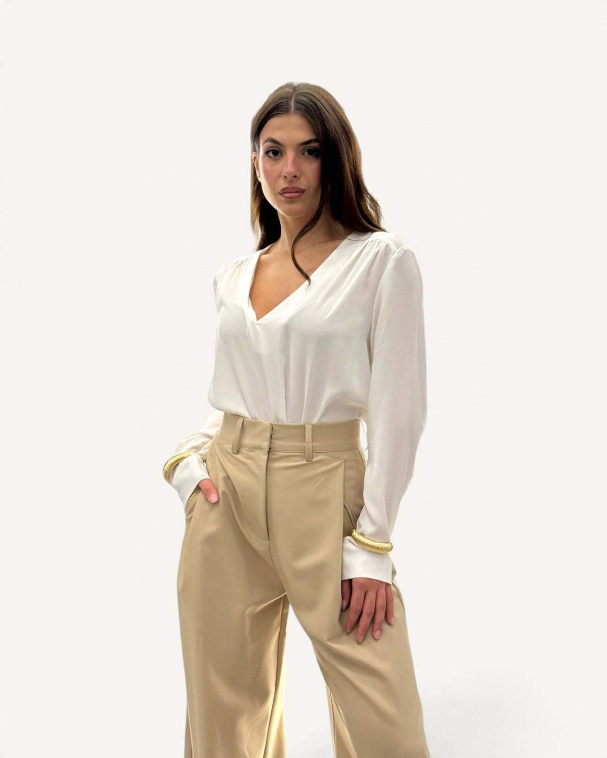 Koralline - Blusa Basic con Scollo a V Bianca
