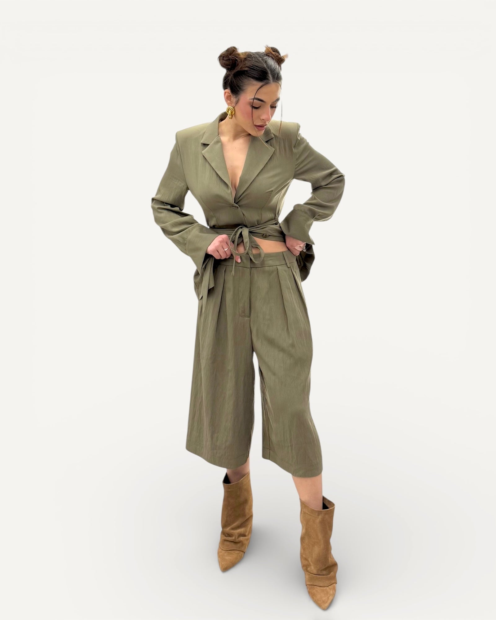 Kontatto - Bermuda Pences